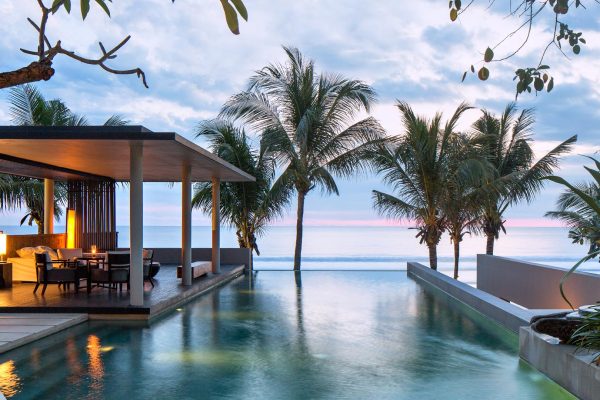 Luxurious Beachfront Resort That Offers The Ultimate In Relaxation And Comfort